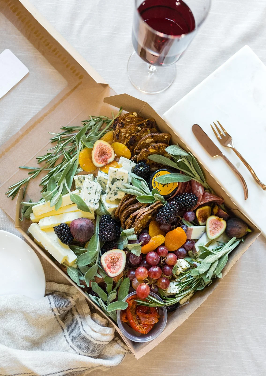Provisions Box — meza wine shop